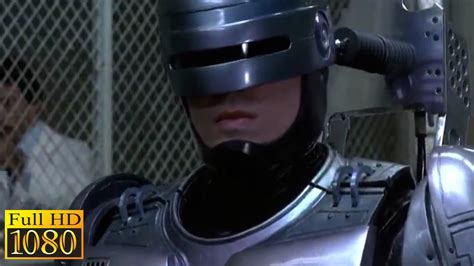  RoboCop: Cảnh sát thép chống lại tội ác và tham nhũng công khai!